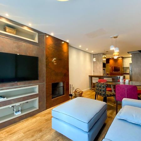 Duplex Com 03 Suites Em Γκραμάντο Εξωτερικό φωτογραφία